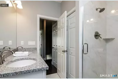 35 Ringgold Street #104, West Hartford, CT 06119 - Photo 10