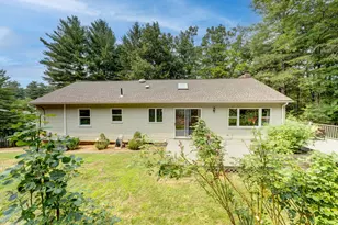 100 Heritage Dr, Glastonbury, CT 06033 - Photo 36