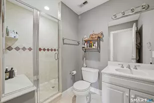 387 Stillwater Ave, Stamford, CT 06902 - Photo 22