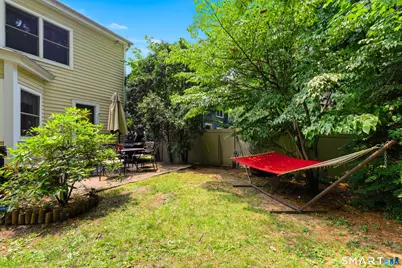 387 Stillwater Avenue, Stamford, CT 06902 - Photo 28