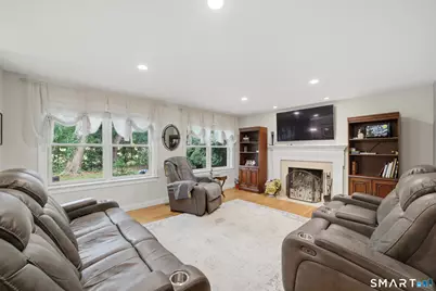 387 Stillwater Avenue, Stamford, CT 06902 - Photo 12