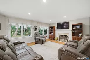 387 Stillwater Ave, Stamford, CT 06902 - Photo 12