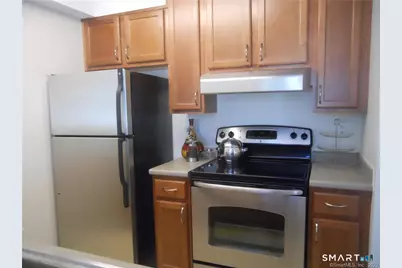 4 Westwood Drive #4, Stamford, CT 06902 - Photo 6