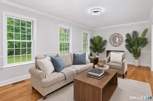 2 Sutherland Dr, Newtown, CT 06482 - Photo 8