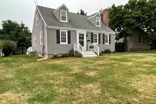 86 Ferndale Ave, Stratford, CT 06614 - Photo 4