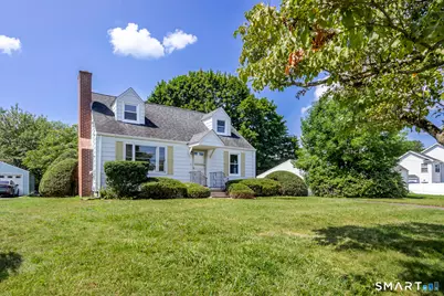 41 Stillson Place, Fairfield, CT 06824 - Photo 2