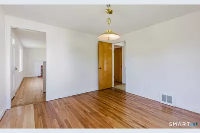 41 Stillson Place, Fairfield, CT 06824 - Photo 12