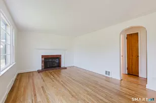 41 Stillson Pl, Fairfield, CT 06824 - Photo 8