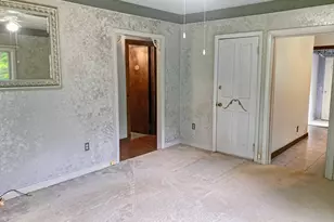 322 Tolland Turnpike, Willington, CT 06279 - Photo 12