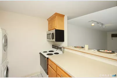 38 North Main Street #21, West Hartford, CT 06107 - Photo 10