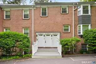 3 Valley View Rd, Norwalk, CT 06851 - Photo 2