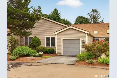 11 Coulter Street #7, Old Saybrook, CT 06475 - Photo 1