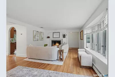 121 Parry Road, Stamford, CT 06907 - Photo 6