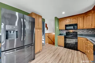 57 Glen Eagle Dr, Bristol, CT 06010 - Photo 6