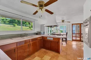 449 Brushy Plain Rd, Branford, CT 06405 - Photo 14