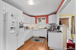 120 Terry Rd, Hartford, CT 06105 - Photo 8