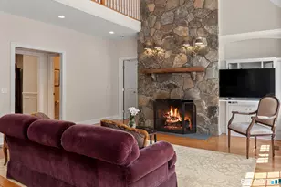 385 2nd Hill Falls Ln, Bridgewater, CT 06752 - Photo 10