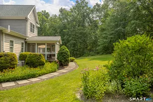 385 2nd Hill Falls Ln, Bridgewater, CT 06752 - Photo 4