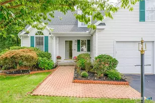 83 Fox Hollow, Avon, CT 06001 - Photo 2