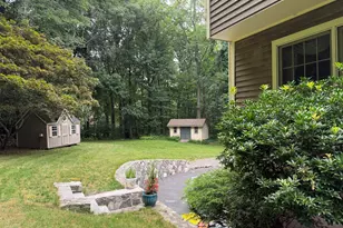 32 Shari Dr, Seymour, CT 06483 - Photo 36