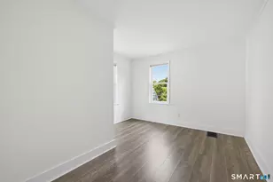 53 Prospect St, Bloomfield, CT 06002 - Photo 22