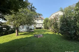 1770 Stratfield Rd, Fairfield, CT 06825 - Photo 36