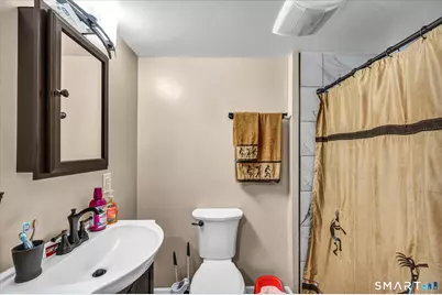 130-132 Baltimore Street, Hartford, CT 06112 - Photo 26