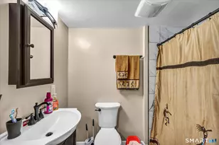 130-132 Baltimore St, Hartford, CT 06112 - Photo 26