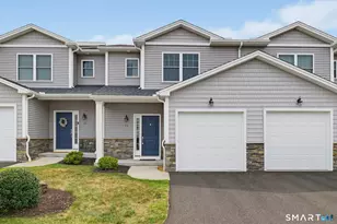 11 Red Rock Ln, Manchester, CT 06042 - Photo 2