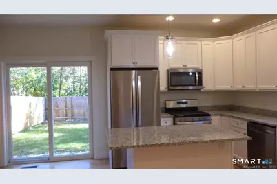 33 Maple Avenue #B, Bethel, CT 06801 - Photo 8