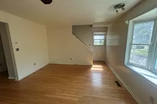 672 Woodward Ave, New Haven, CT 06512 - Photo 14