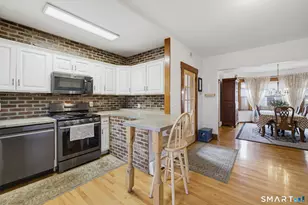 317 Prospect St, East Hartford, CT 06108 - Photo 14