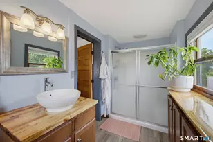 317 Prospect St, East Hartford, CT 06108 - Photo 20