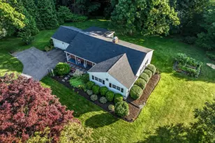 41 High Ridge Rd, Brookfield, CT 06804 - Photo 2