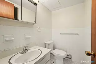 1700 Broadbridge Ave, Stratford, CT 06614 - Photo 18