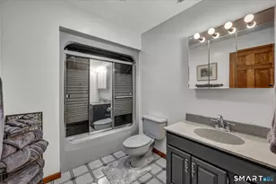 42 Lakeview Dr, Wolcott, CT 06716 - Photo 32