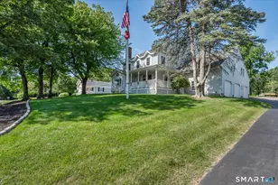 42 Lakeview Dr, Wolcott, CT 06716 - Photo 2