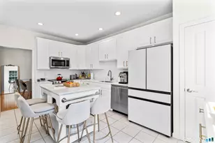 89 Sterling Dr, Newington, CT 06111 - Photo 8