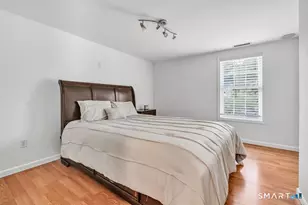 171 Henderson Rd, Fairfield, CT 06824 - Photo 24