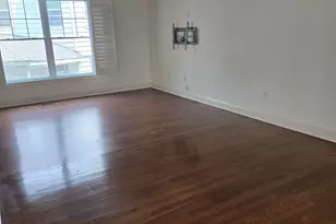 1707 Summer St, Stamford, CT 06905 - Photo 4