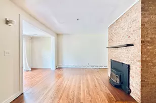 112 Ochsner Pl, Bridgeport, CT 06606 - Photo 6