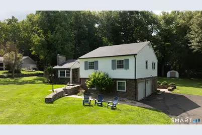 123 Northwood Drive, Middlebury, CT 06762 - Photo 2