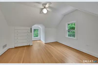 12 Laurel Lane, Darien, CT 06820 - Photo 16