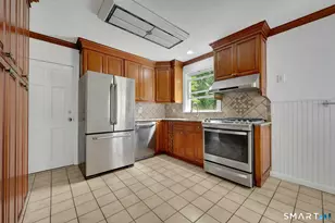 12 Laurel Ln, Darien, CT 06820 - Photo 8
