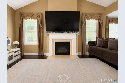 52 Faith Lane #52, Danbury, CT 06810 - Photo 2