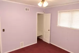 156 Andover St, Hartford, CT 06112 - Photo 10