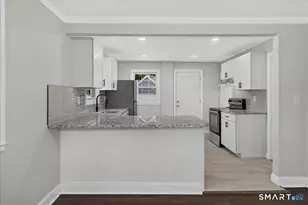 5 Lynmot Rd, Hamden, CT 06514 - Photo 8