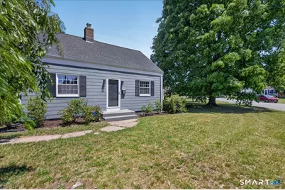 5 Lynmot Road, Hamden, CT 06514 - Photo 1