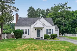 27 Wilson Ave, Trumbull, CT 06611 - Photo 1