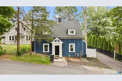 26 Trowbridge Street, Waterbury, CT 06710 - Photo 2